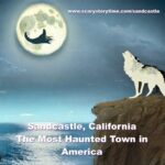 A werewolf howling at the mooon on a cliff looking over the ocean in sandcastle, california